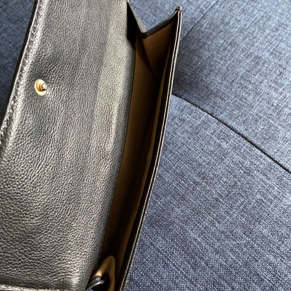 Michael Kors wallet - Picture 5 of 5